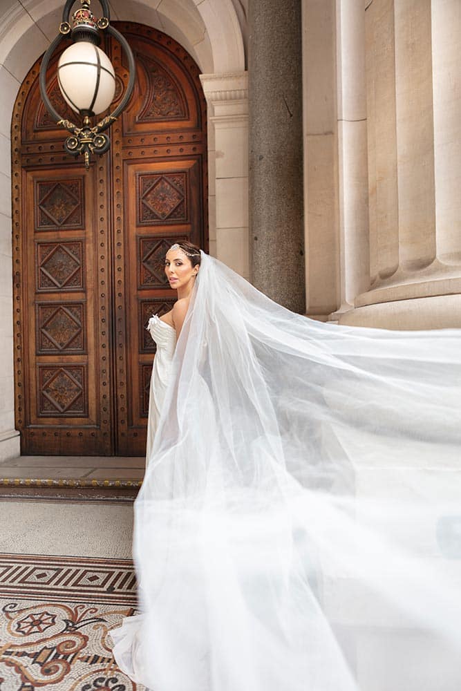 beautiful wedding photo of bride at parliament house